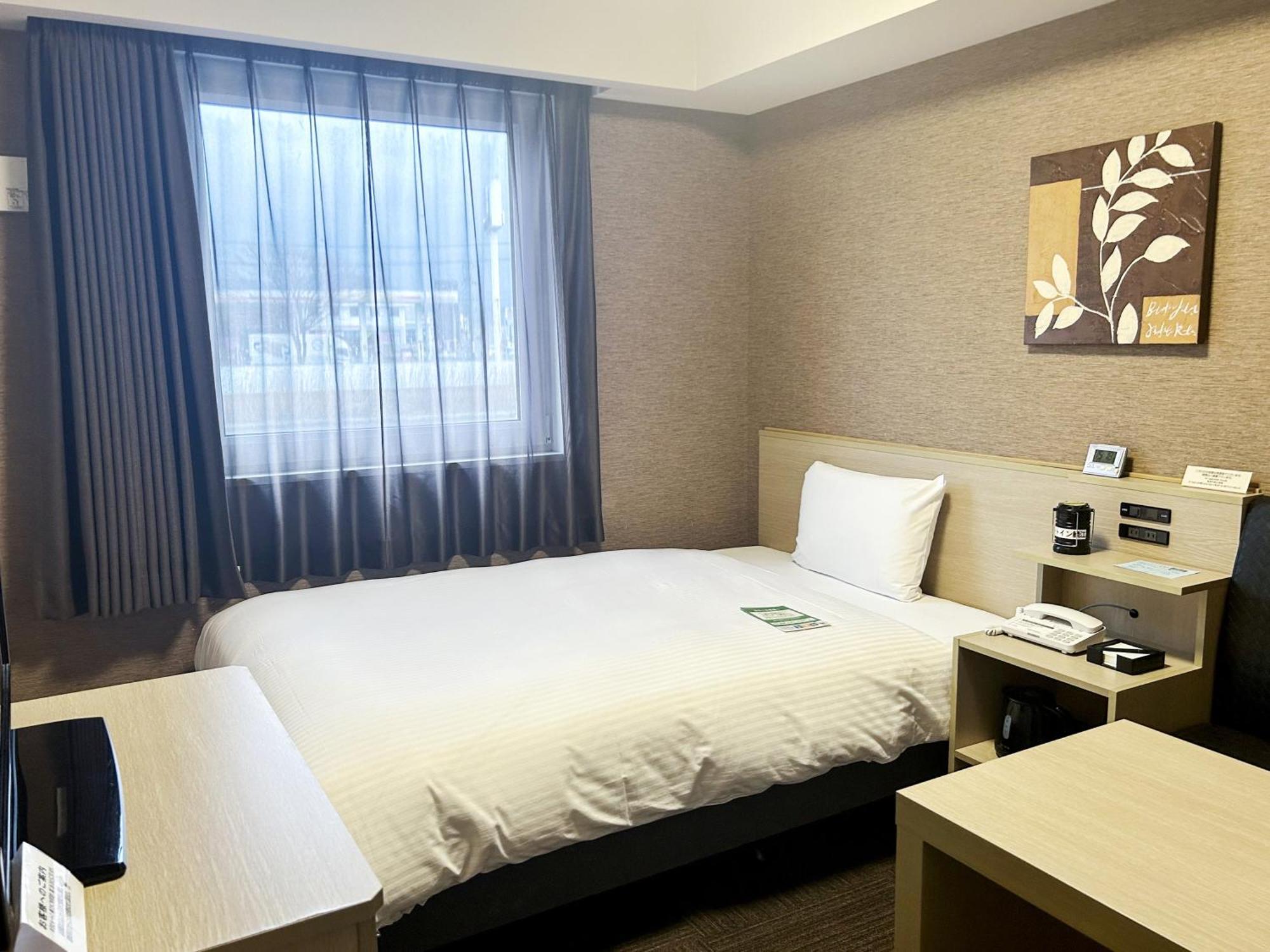 Hotel Route-Inn Sabae -Kokudou 8 Gou- Εξωτερικό φωτογραφία